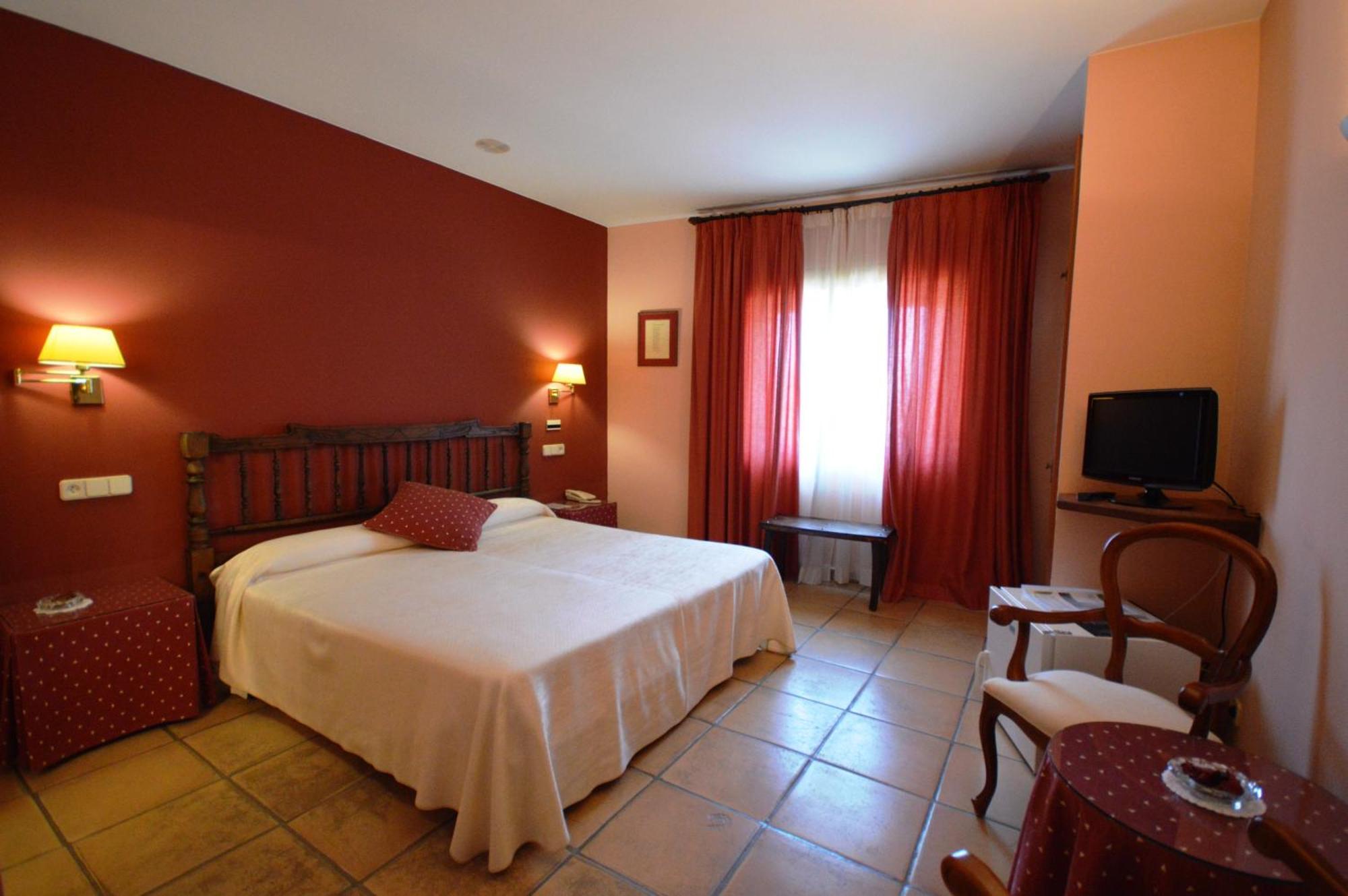 Hotel Can Ceret Sant Pere Pescador Phòng bức ảnh